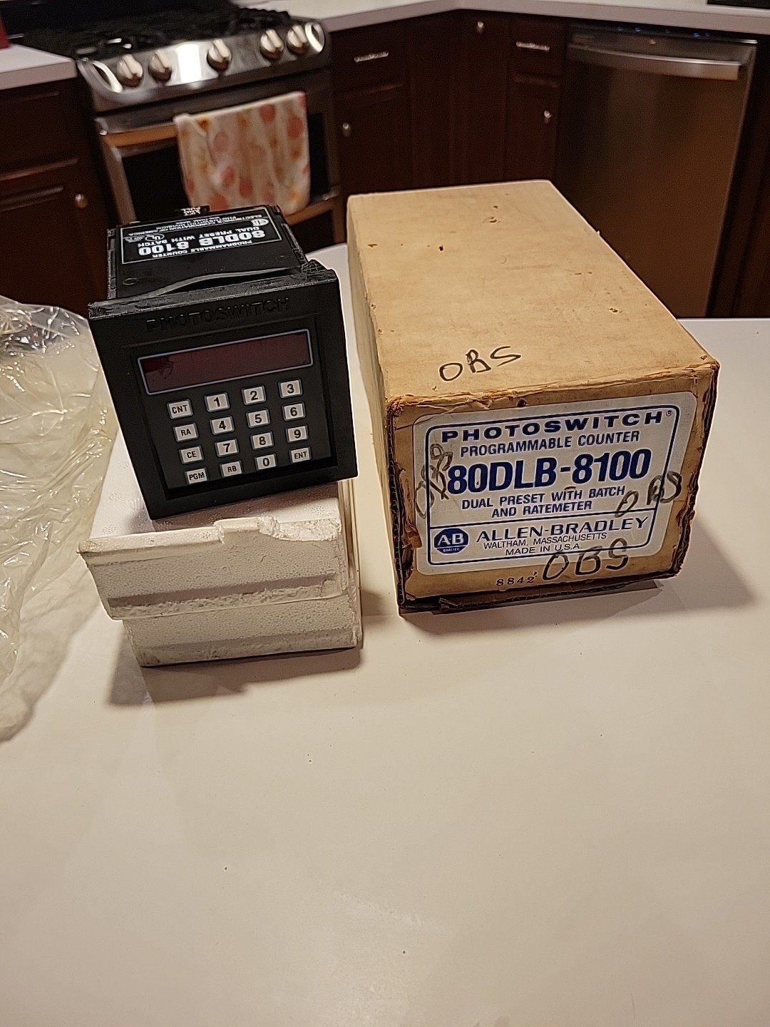 Allen Bradley 80DLB-8100 Photoswitch Programmable Counter 80DLB8100