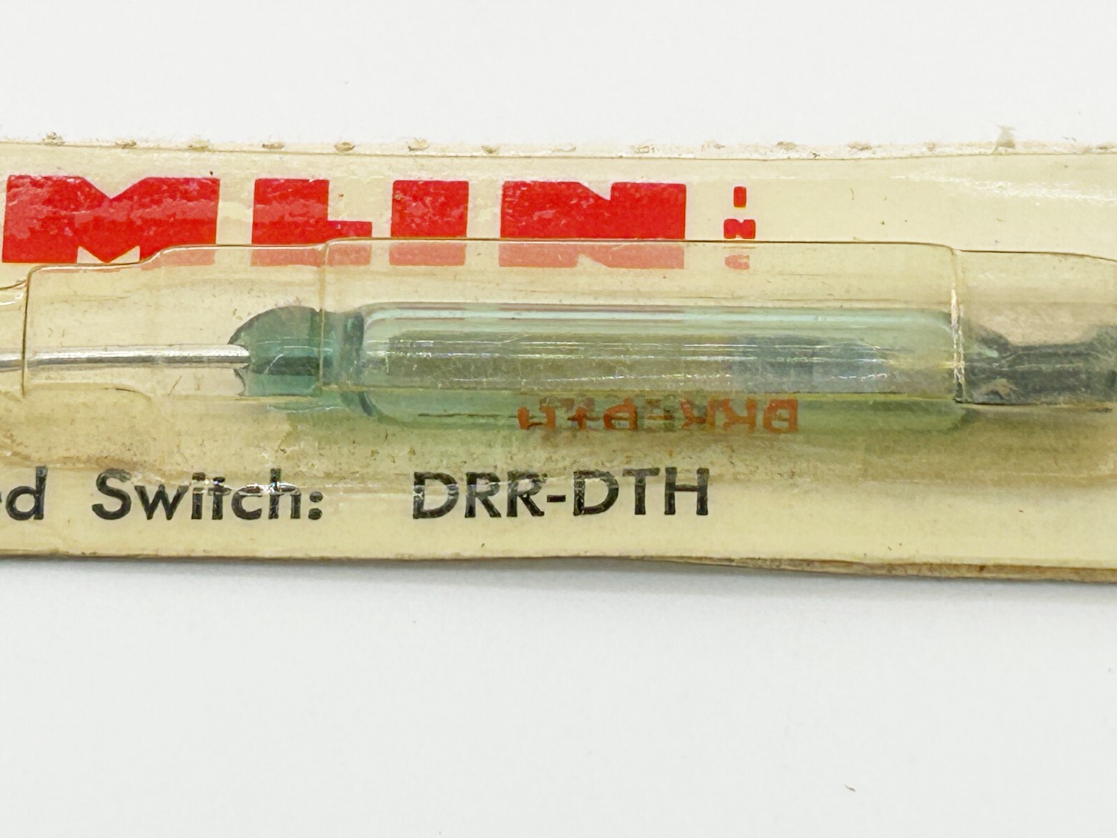 New Lot of 2 Hamlin DRR-DTH Reed Switch 3A 500VDC SPDT-CO