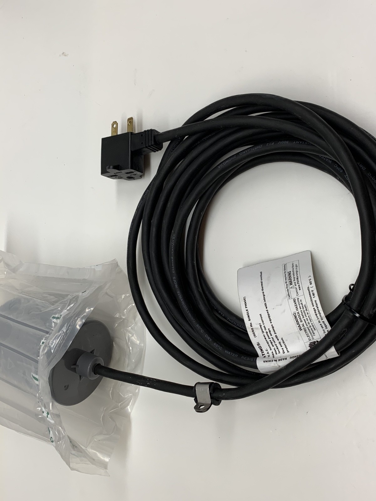 Grinder / Sewage pump 20 ft. Tethered Float Switch – 13 amp 230v. plug – NEW