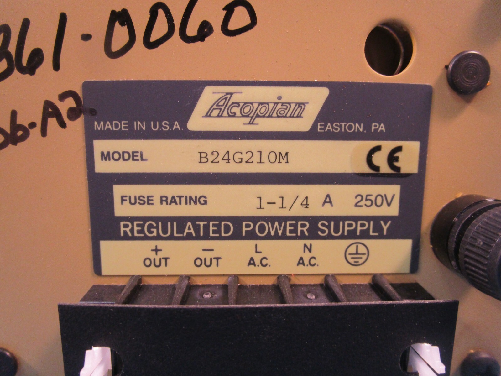 Acopian B24G210M, Power Supply, Regulated, B24G210-M