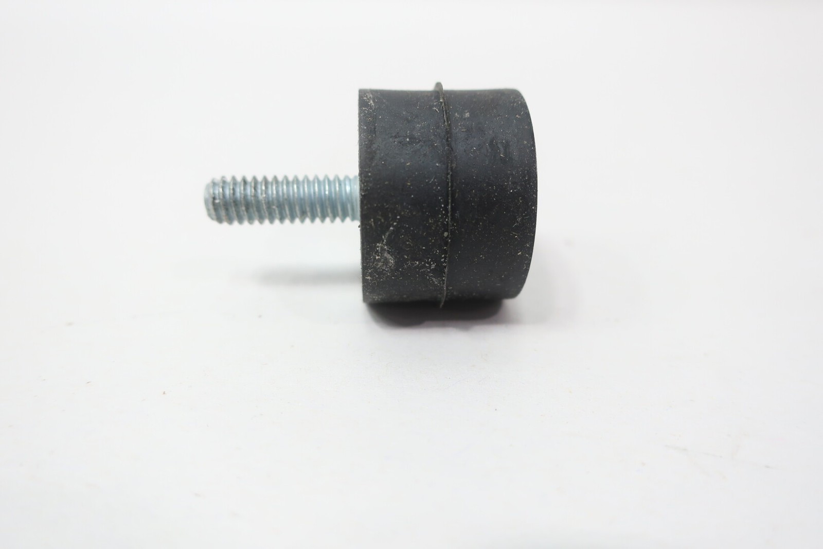 Box Of 4 Spaenaur 315-H30-1C Anti-vibration Opposite End Insert 1/4in-20 Unc