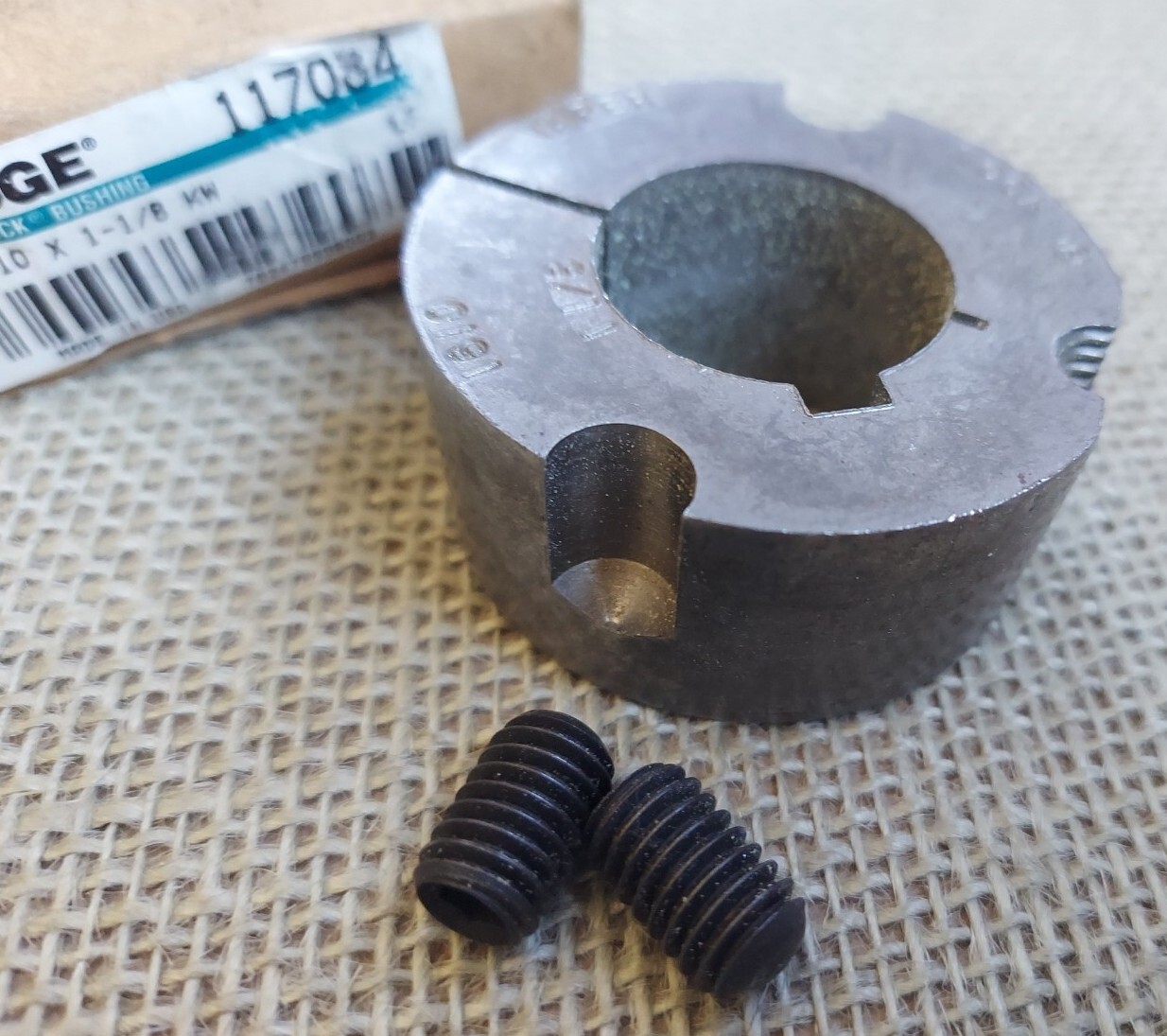 DODGE TAPER LOCK BUSHING, P/N 117084, 1-1/8 IN. KW