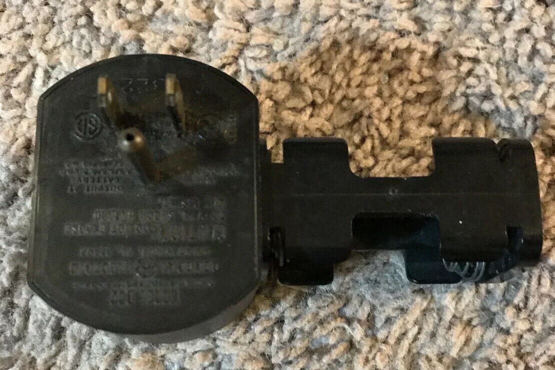 General Electric Model BC2 Double Charger 49B111ED04-1 with AA Charging Piece