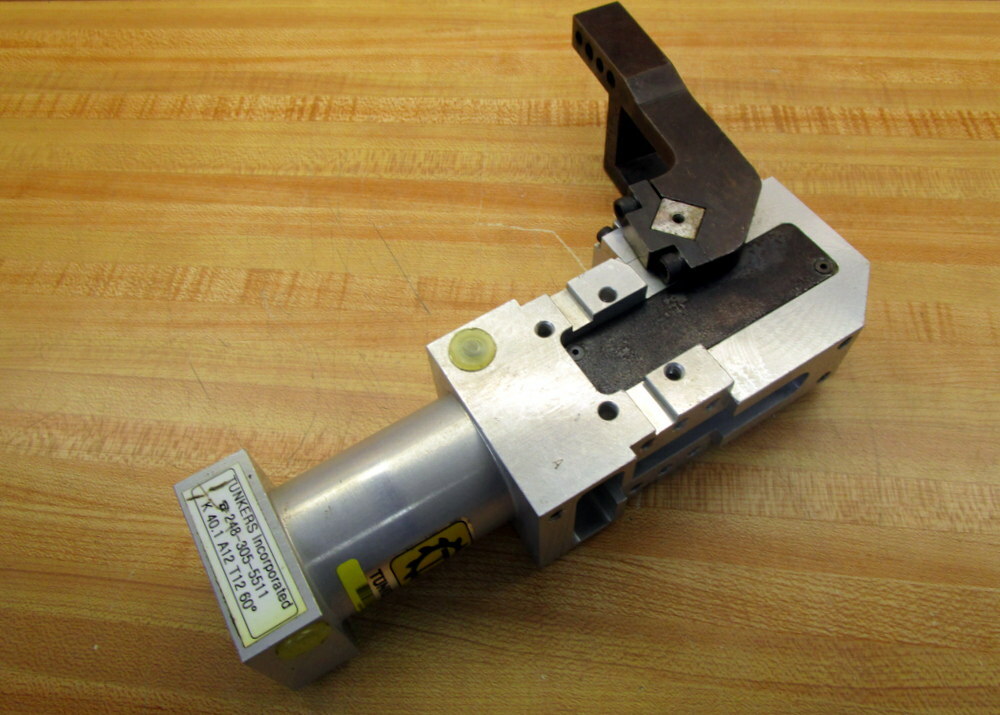 Tunkers K 40.1 A12 T12 60° Pneumatic Clamp K401A12T1260°
