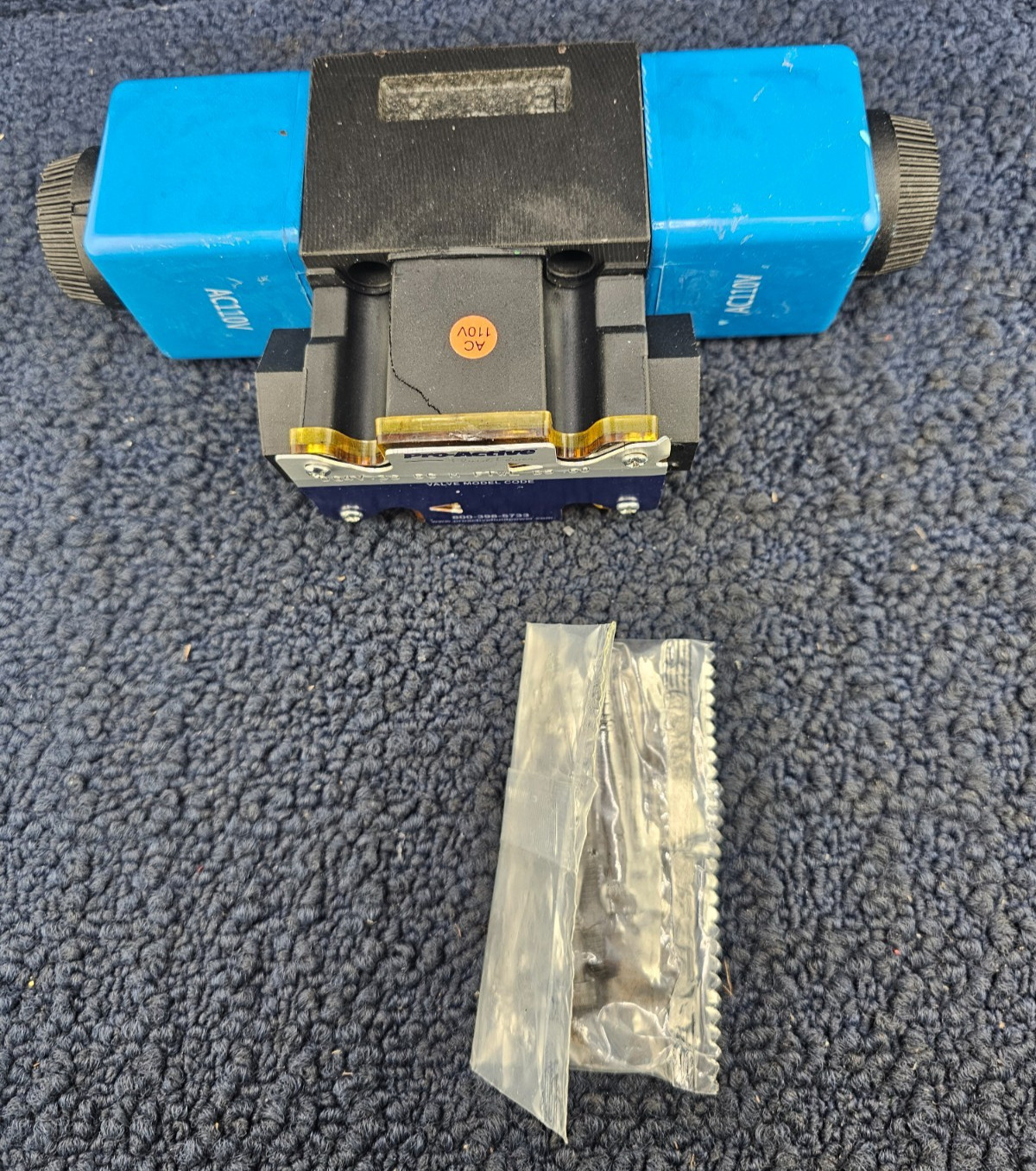 Pro-Active Fluid Power DG4V-3S-6C-M-FTWL-B5-60: Directional Control Valve