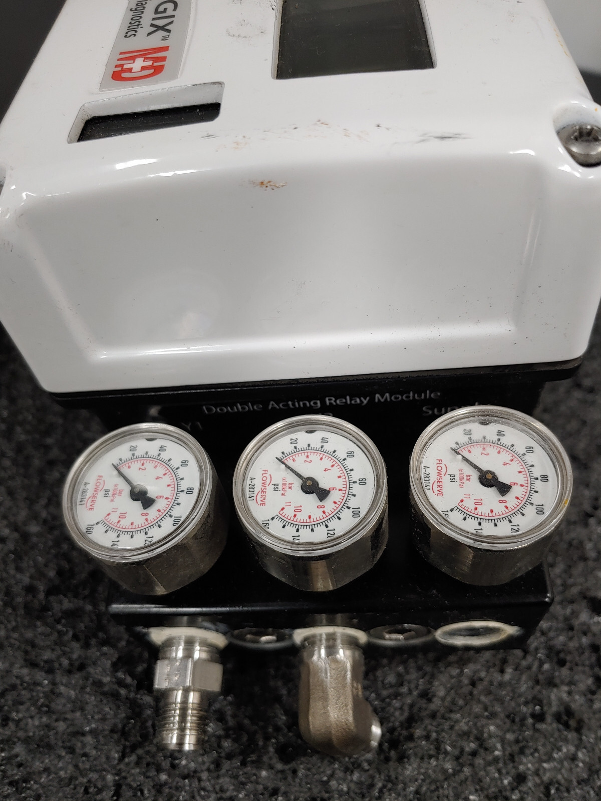 FLOWSERVE Logix 500MD+ Digital Positioner Series 520MD+37-W1D300-GM1-1000