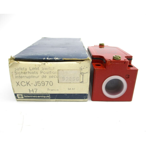 TELEMECANIQUE XCK-J5970H7 240VAC 3A NSMP