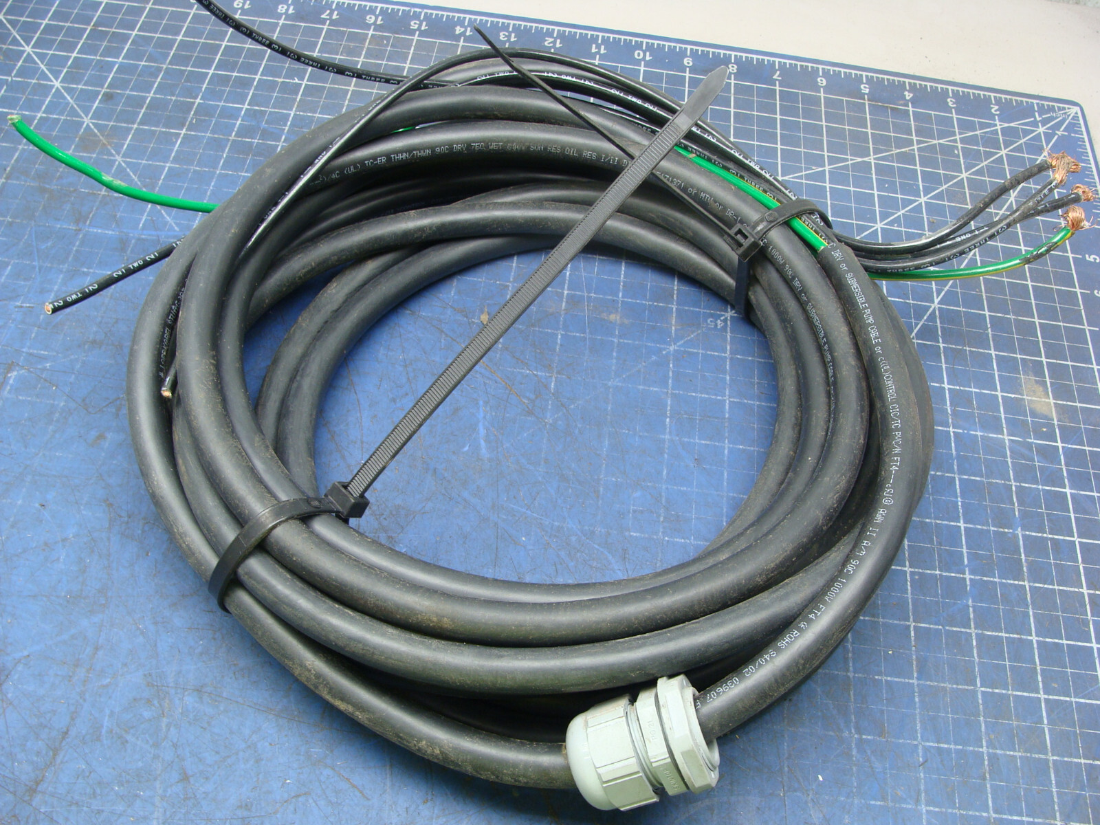 LAPP KABAL STUTTGART OLFLEX TRAY II 221004 10 AWG 600V CABLE 20 FEET LONG