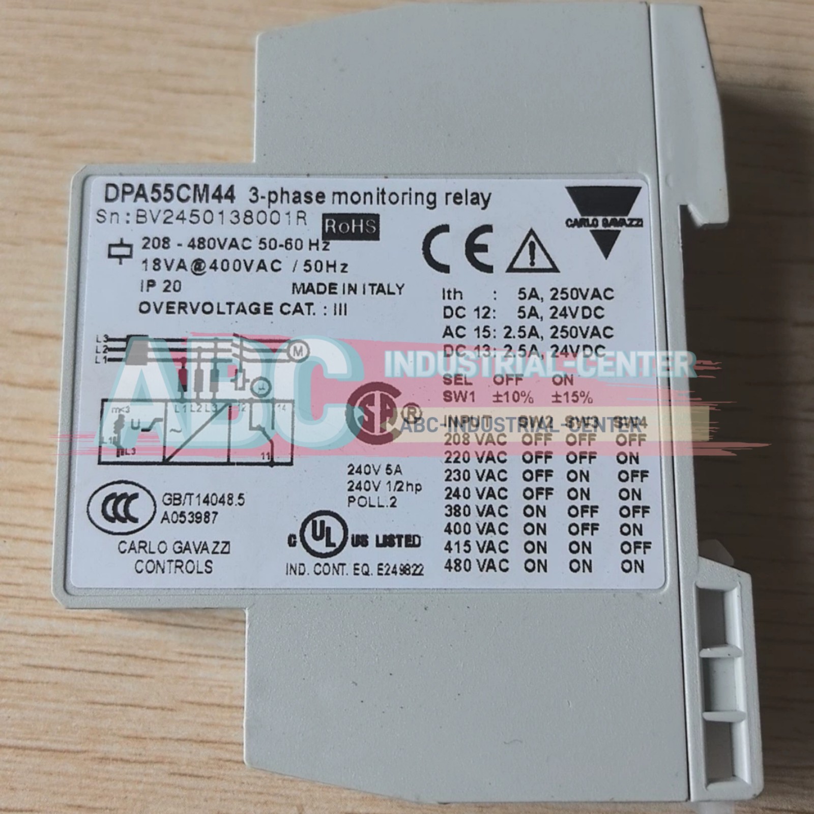 1PCS New Carlo Gavazzi DPA55CM44 Three-phase relay#