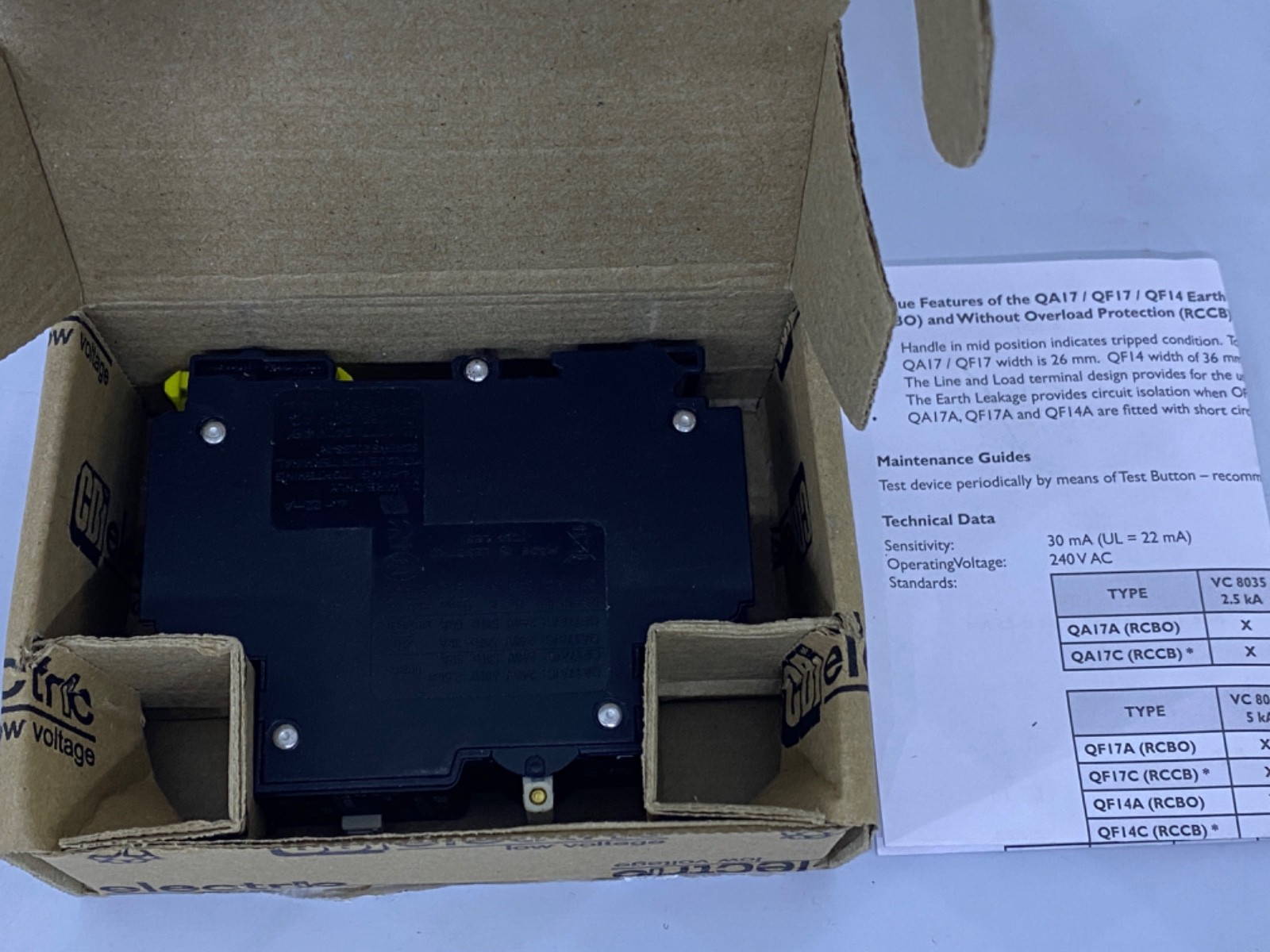 CBI C20A2P-GFI QF17A20 QF17A 20A 240VAC Ground Fault Breaker American Electric