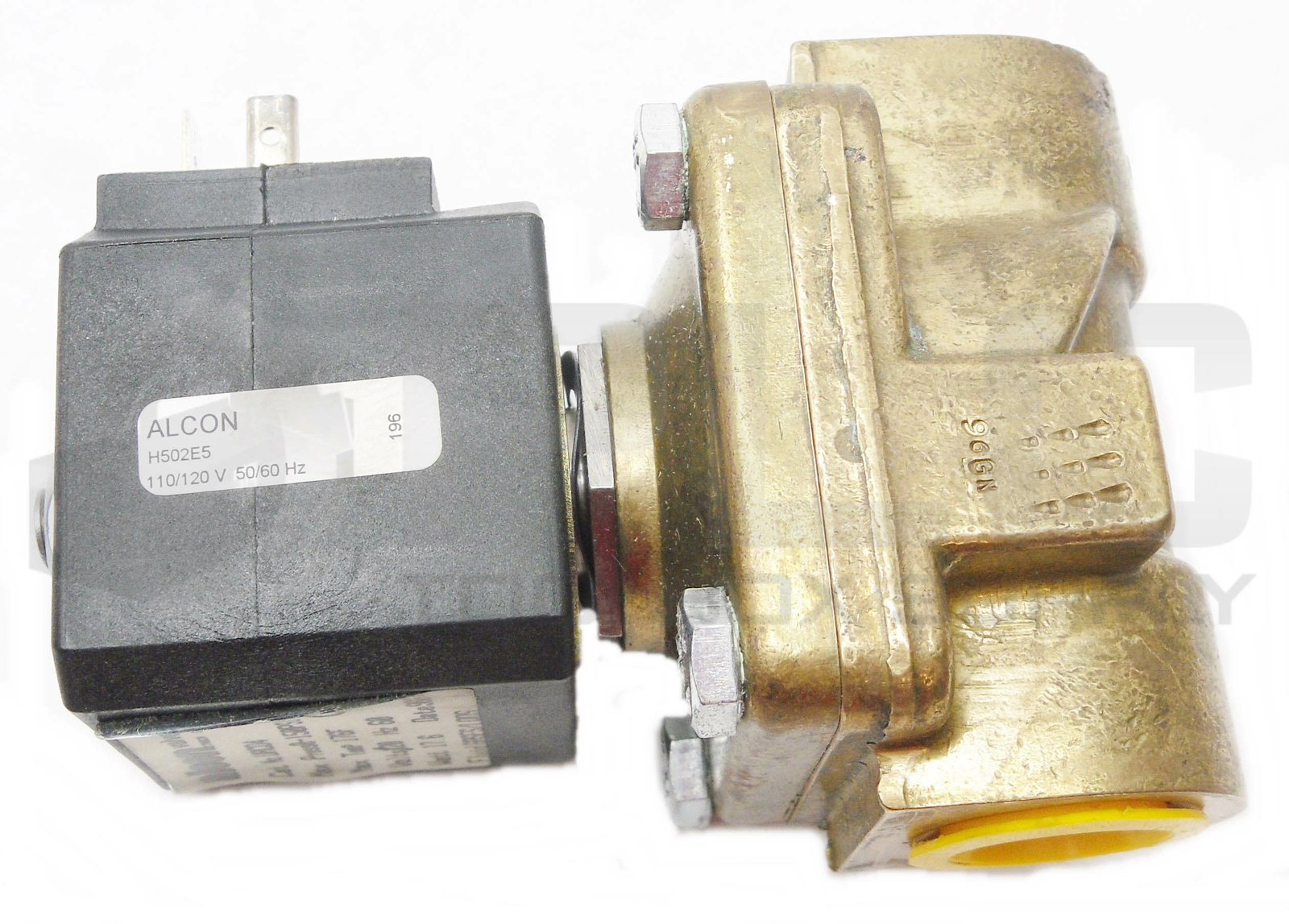 ALCON UACD4 BRASS SOLENOID VALVE GASES/LIQUIDS 0-150PSI 120V 60HZ 17.6W