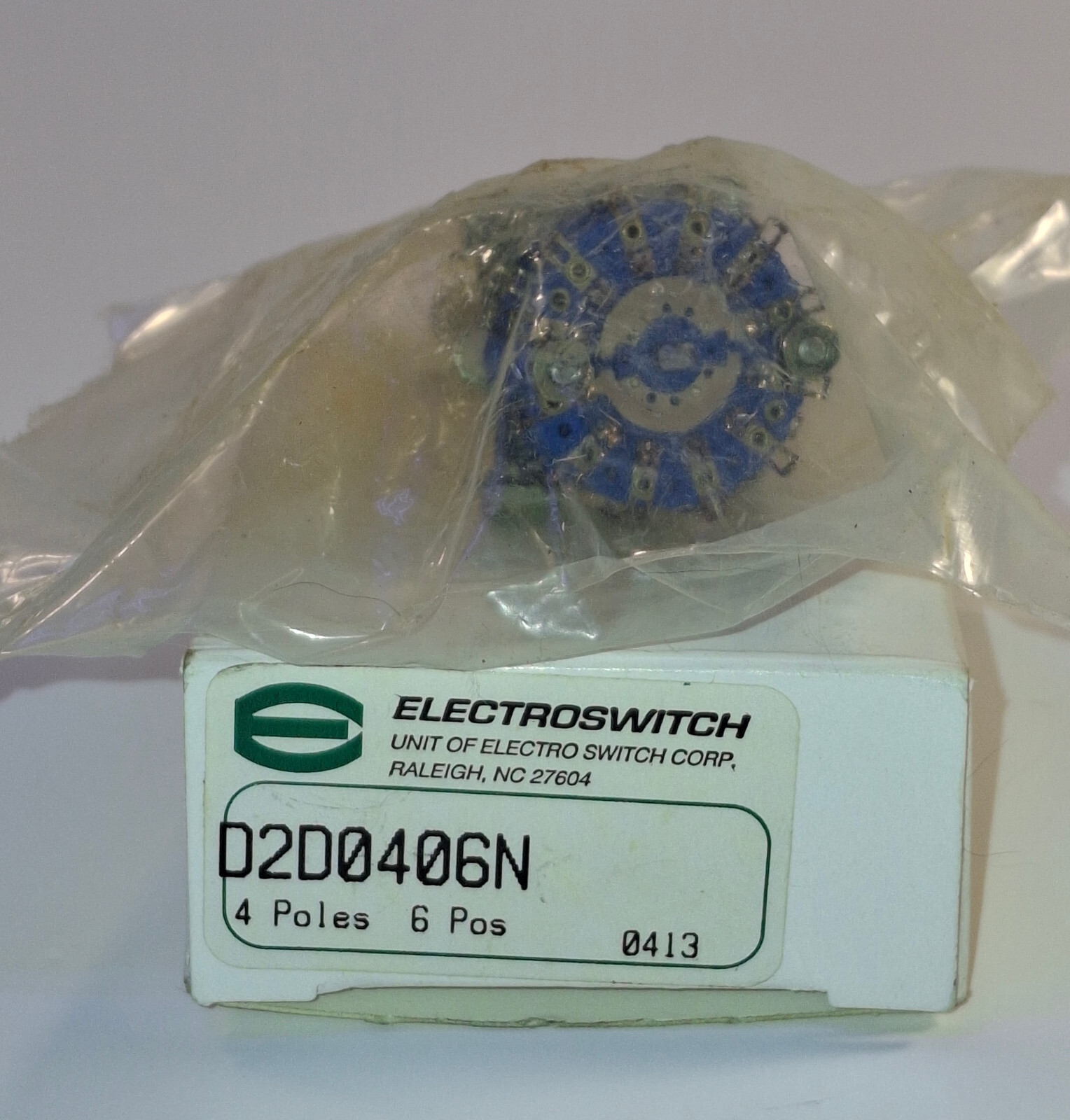 1 NEW ELECTROSWITCH D2D0406N 4 POLES 6 POSITIONS NIB ***MAKE OFFER***