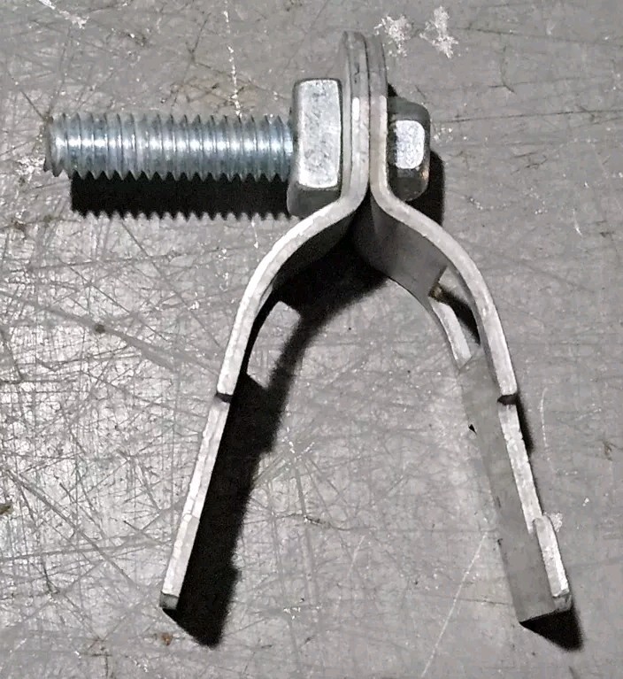 (Bag of 10 Sets) B-Line 1″ STD B2210 Conduit Clamps 1.125-1.375, OD *LOW PRICE*