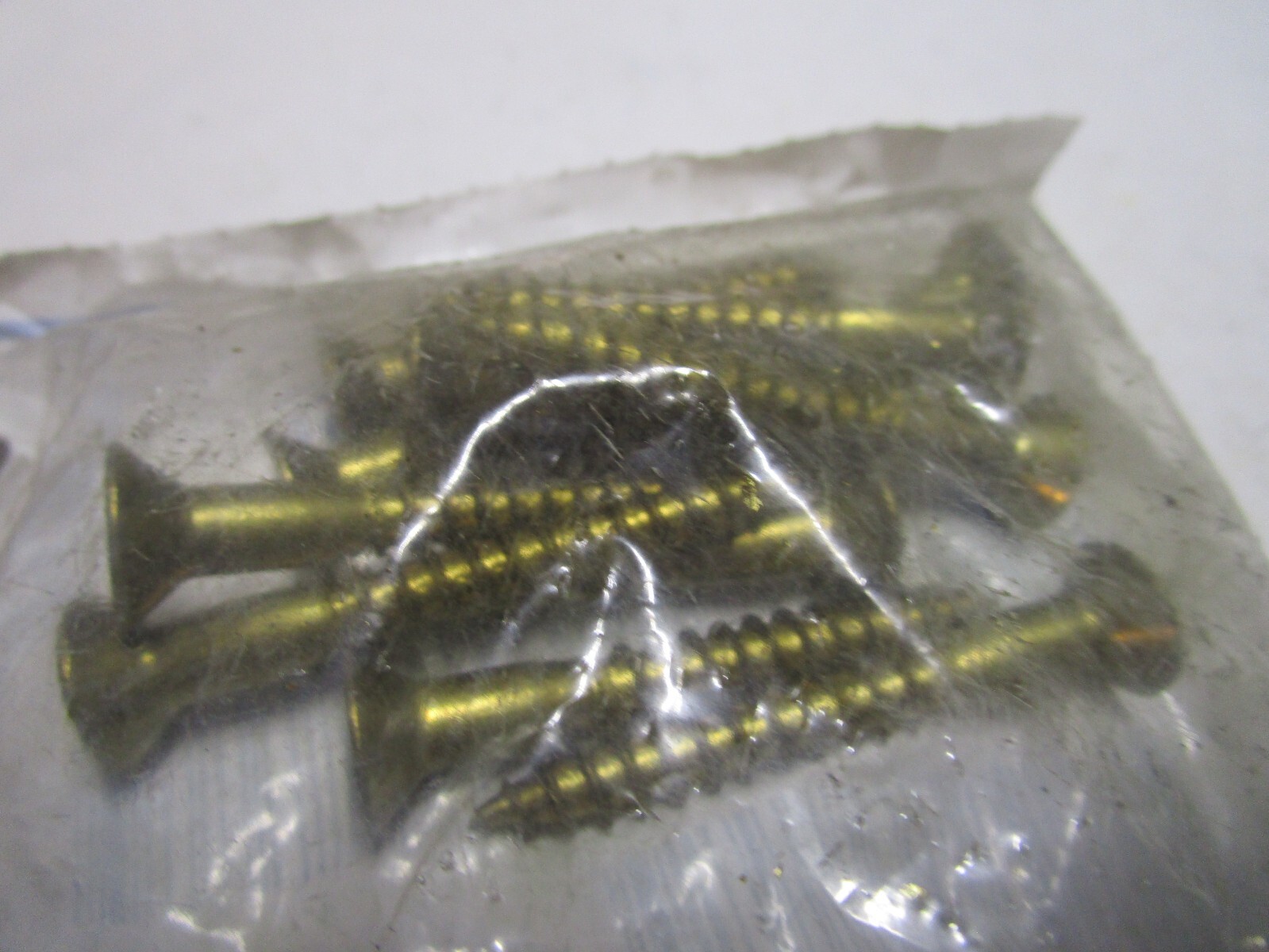 #14-10 x 2″ Flat Head Phillips Sharp Point Plain Finish Brass Wood Screw QTY 10
