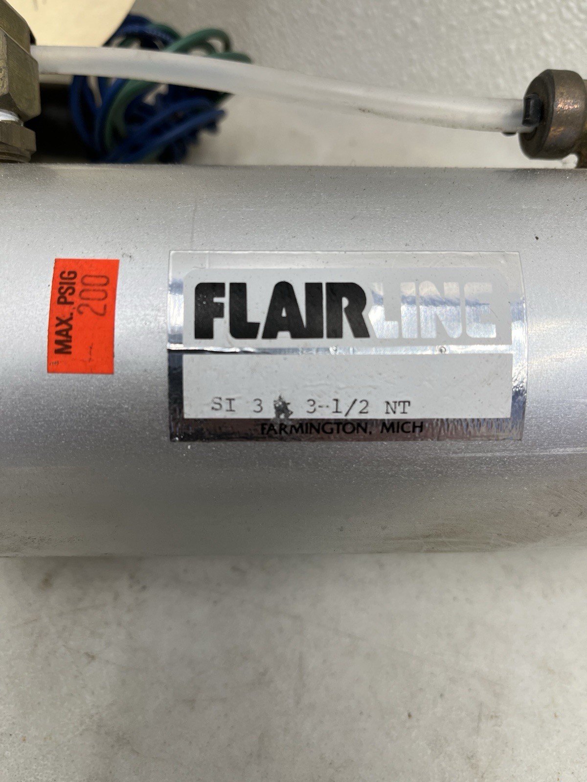 FLAIRLine Pneumatic Air Cylinder 3″ Bore x 3-1/2″ Stroke + Solenoid Control