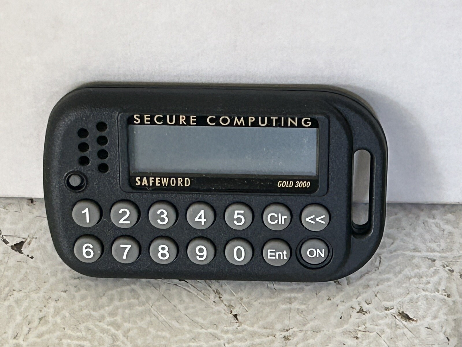 Secure Computing (98) Safeword Security Token Gold 3000 Authenticator TKGD-1-4DP