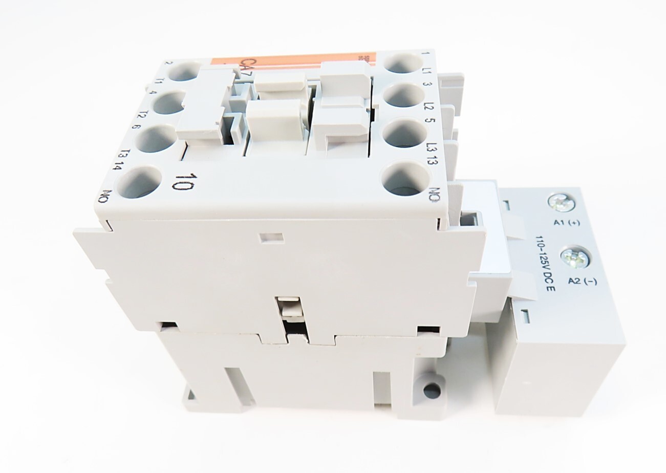 Sprecher + Schuh CA7-9E-10-110E 3P Contactor 32A 600V Max NIB