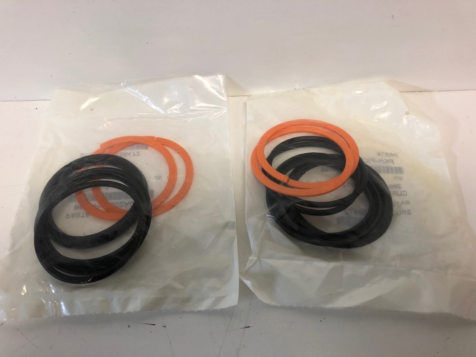 SET OF 2 NEW! HERCULES PARKER CYLINDER PISTON SEAL KITS PKH-PK2502A001