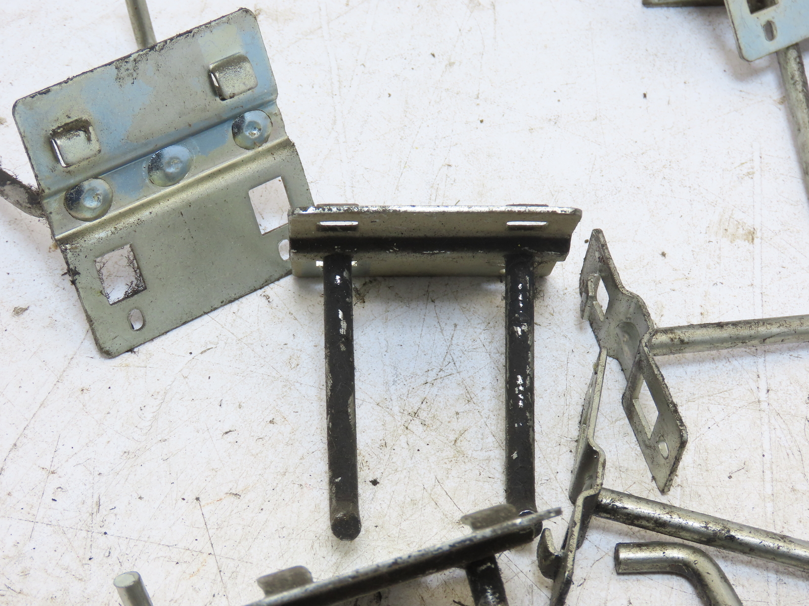 Bott Double Straight Hooks and accessories For Perfo Panels 21 hooks
