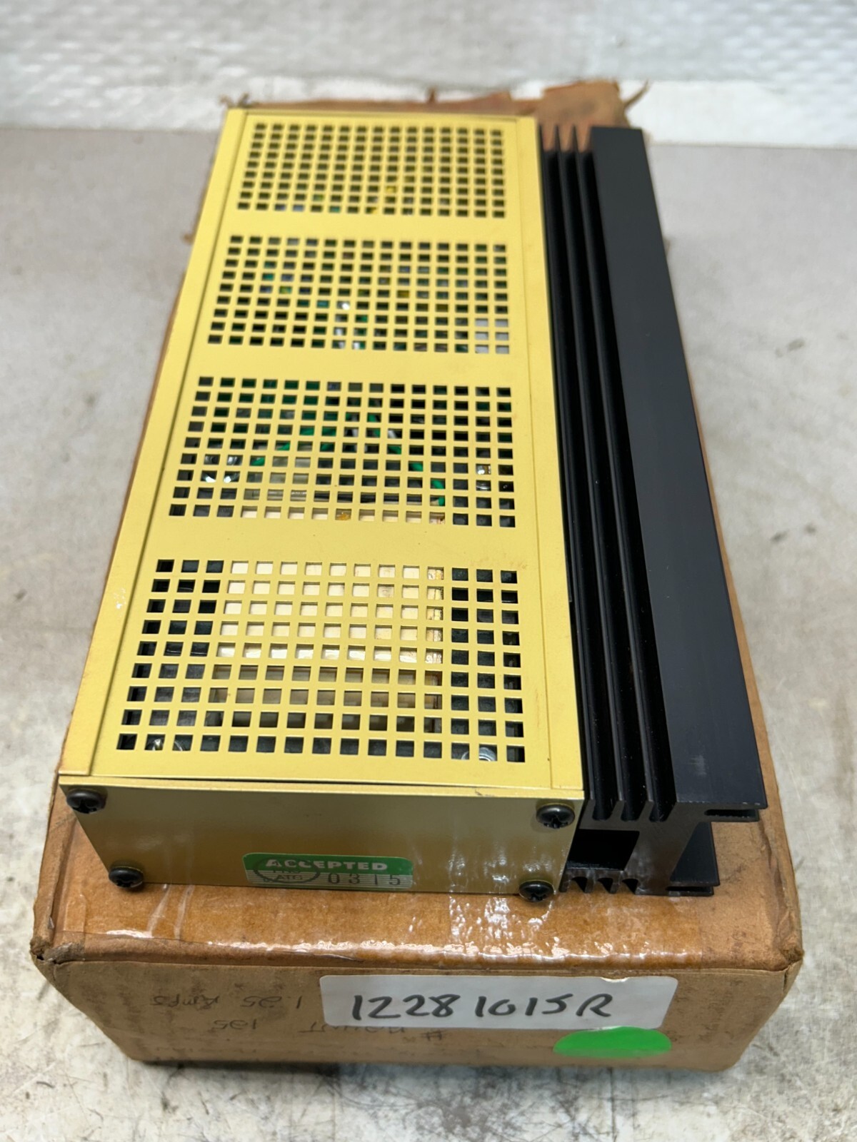 NEW IN BOX ACOPIAN POWER SUPPLY A24NT125