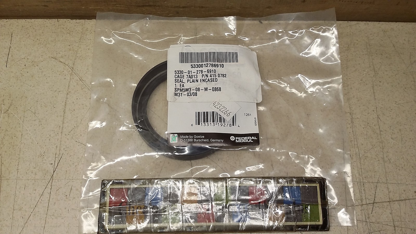 NOS Federal-Mogul Plain Seal 415-0782 4232266 223-4133 5330-01-278-6910