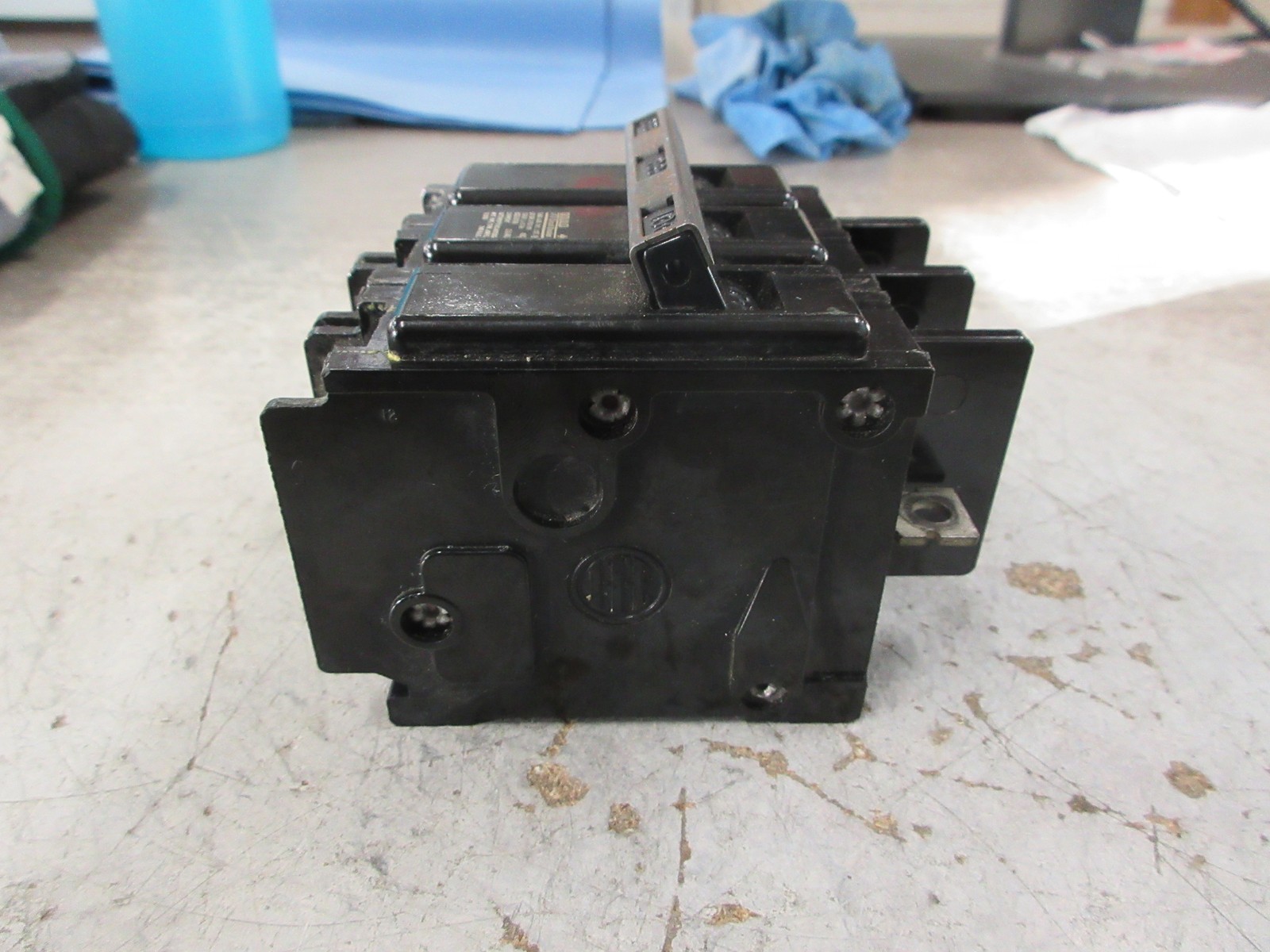 Gould ITE Bolt-On Circuit Breaker BQ3-B100 100A 240V 3P *Chipped Corner* Used