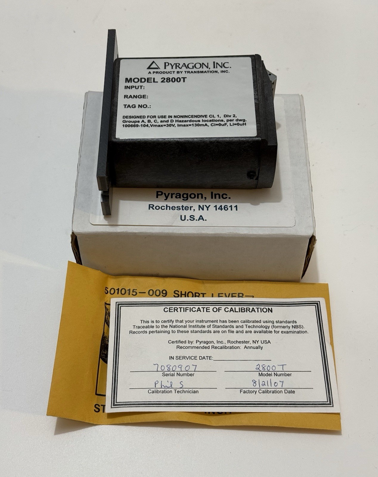 Pyragon 2800T Universal Temperature Transmitter – Unused NOS