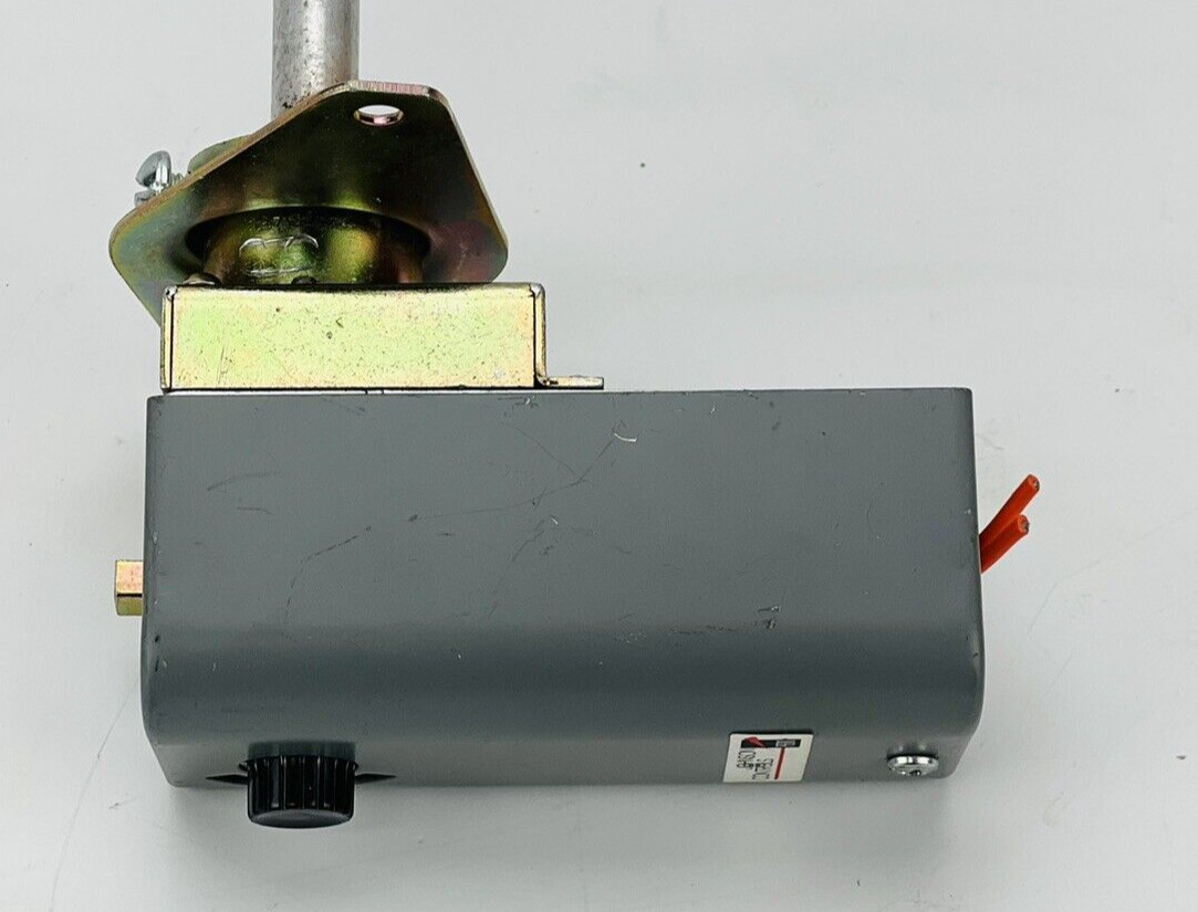 Johnson Controls Warm Air Limit Control A25AN-10 120/208/240V *WARRANTY*