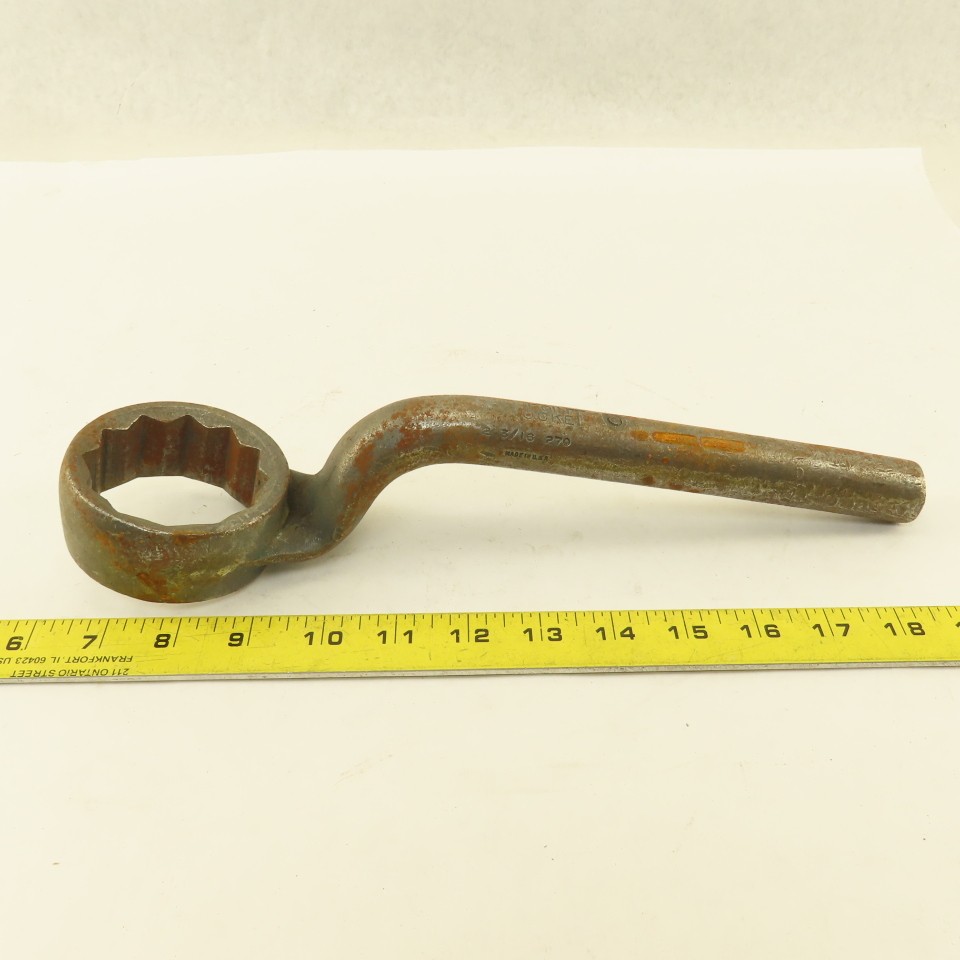 Blue Point 270 Vintage Boxocket 2-3/16″ 12Pt Box End Wrench 12-1/2″ OAL