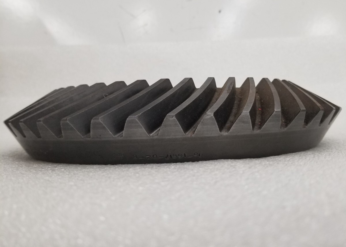 ARROW GEAR 06-16617-D2-B Spiral Bevel Gear 42 Teeth 5-3/8″ ID x 7-1/4″ Bolt Flge