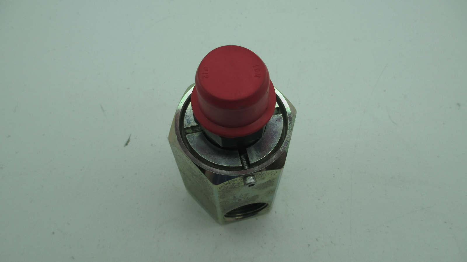 Aeroquip FS59002-1212-75 3/4″ Full Flow Swivel Joint Female-to-Male