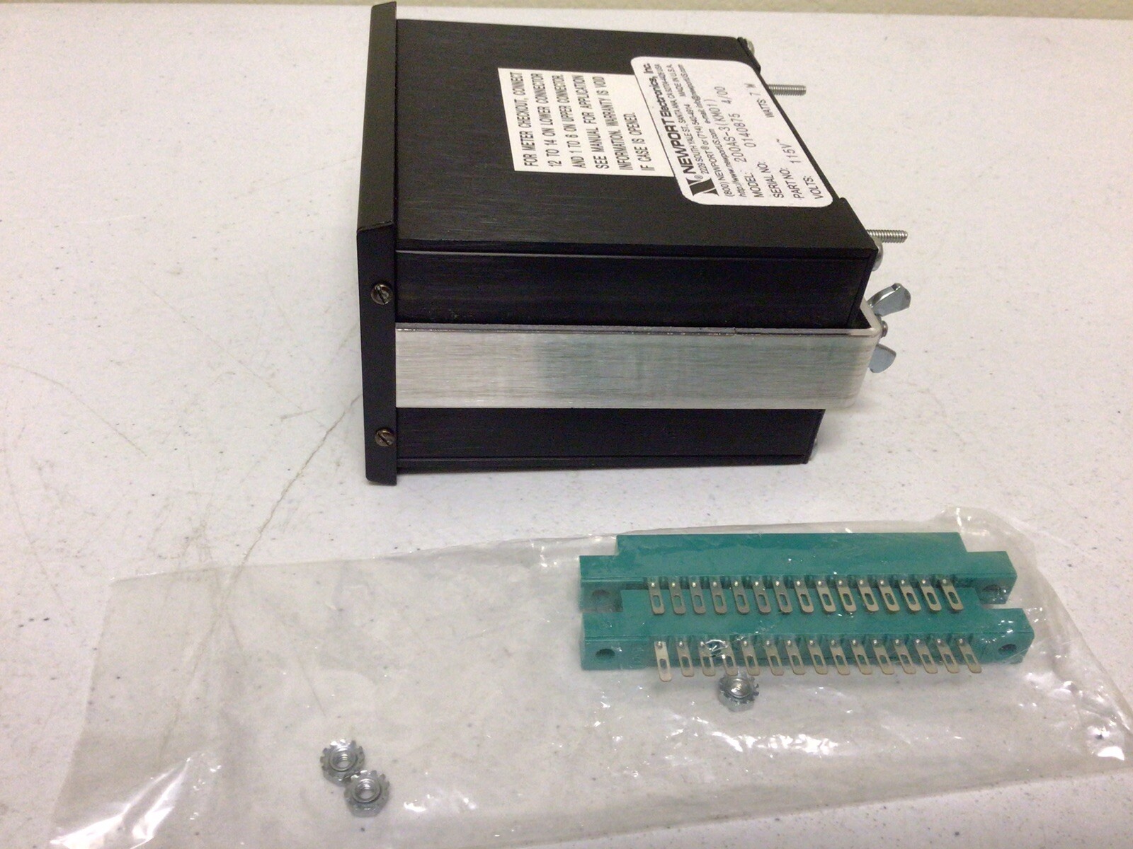 NEW, NEWPORT ELECTRONICS 200AS-3 (KM01) DIGITAL VOLTMETER, FREE SHIPPING