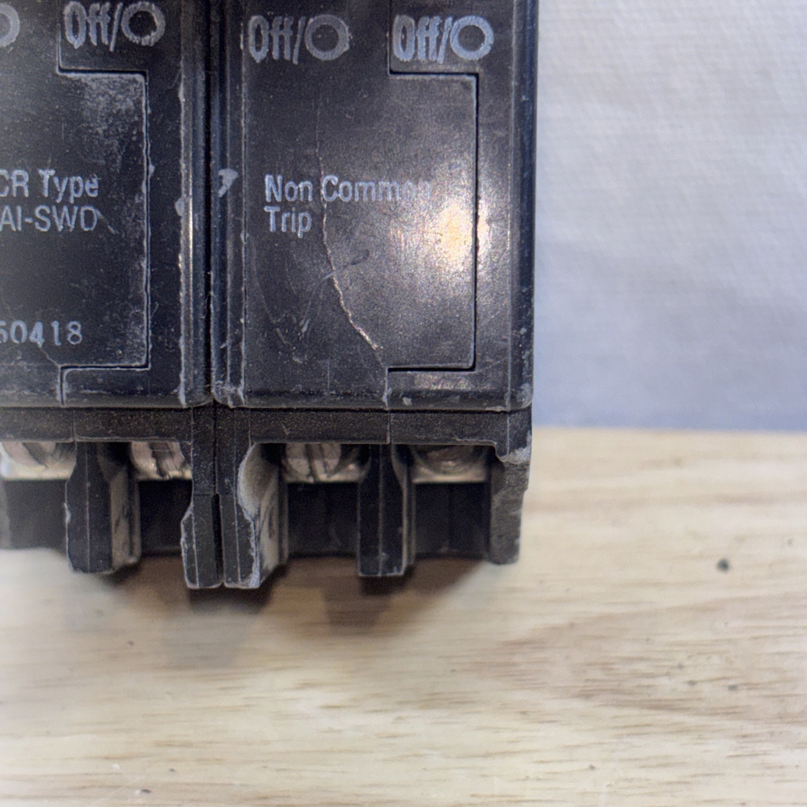 T&B Circuit Breaker TBBQ-2502120 Quadplex 20/50/50/20 4 pole 120/240 VAC-HACR