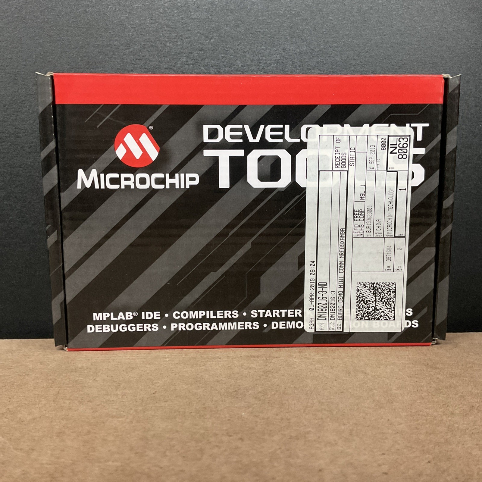 Microchip Development Tools DM182016-3 MiWi Demo Kit – 915 MHz MRF89XA