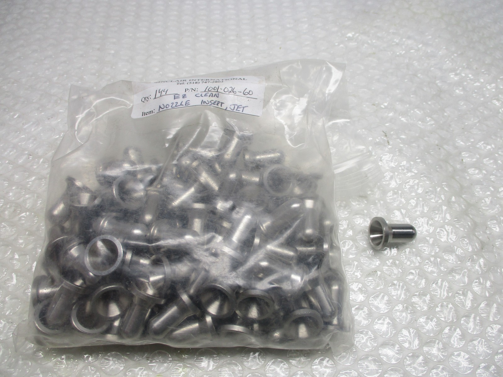 SINCLAIR 1001-026-60 NOZZLE INSERT LOT OF 144 NSNP