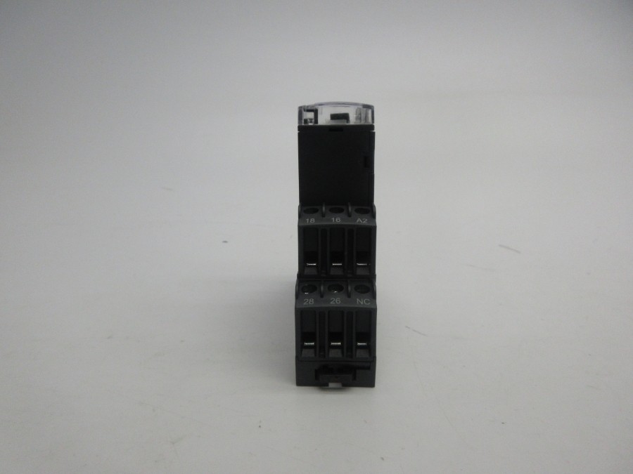 SCHNEIDER ELECTRIC RE22R2KMR 24-240VACC 0.05S-10M NSMP