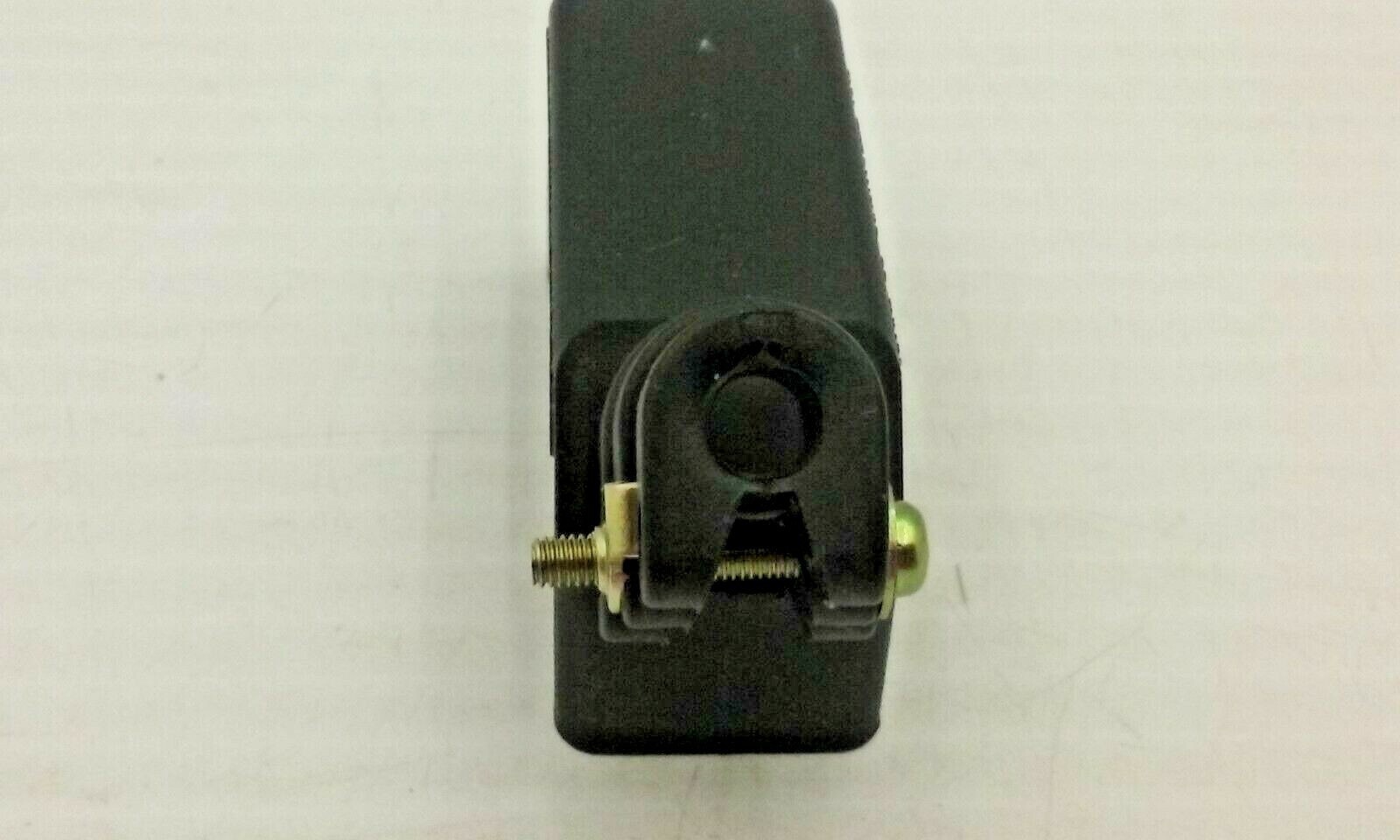 OHM ELECTRIC OM-1 MICROSWITCH INSULATION COVER W/WIRE PORT NNB