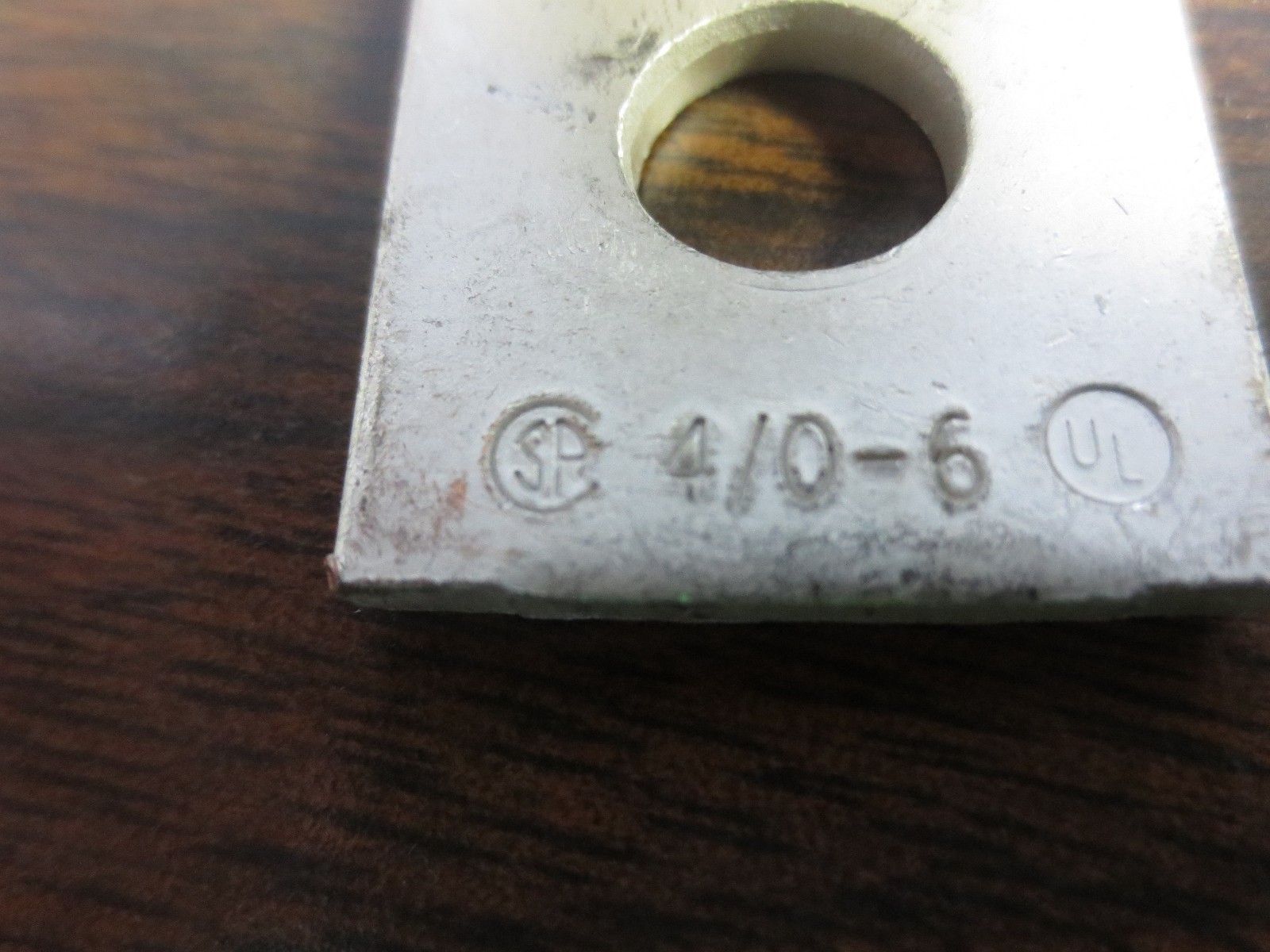 BURNDY KPA-28 LUGS, ALLEN HEAD SCREWS, 4/0-6 – NEW SURPLUS, LOT of 3