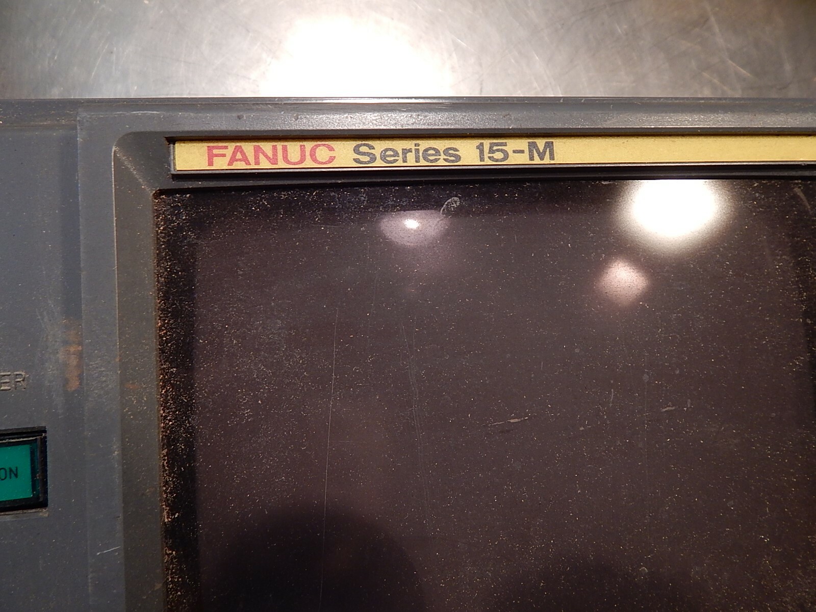 Fanuc A02B-0094-C021 CRT/MDI Unit N4673 1990 03 Keyboard N860-3161-T001-03A