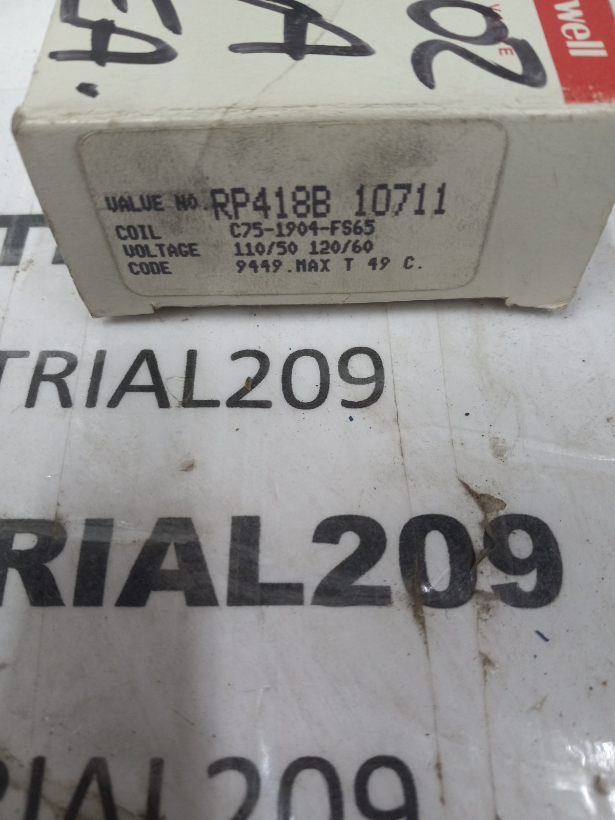 HONEYWELL SKINNER VALVE RP418B-10711/C75-1904-FS65
