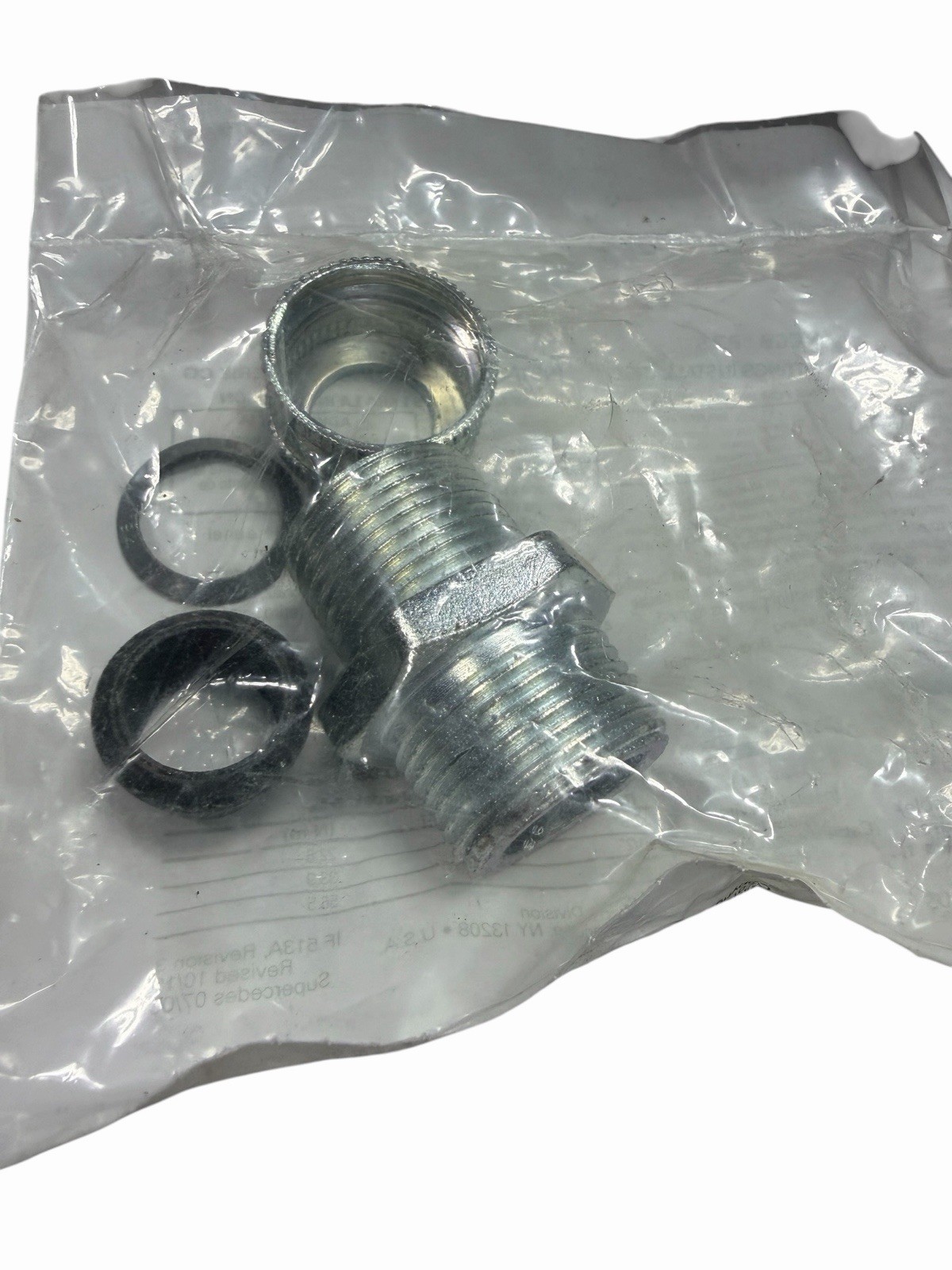 Crouse-Hinds CGB295, Cable Gland, 3/4 Male Cord/Cab Ftg Neo Bush, Lot of 3, NEW