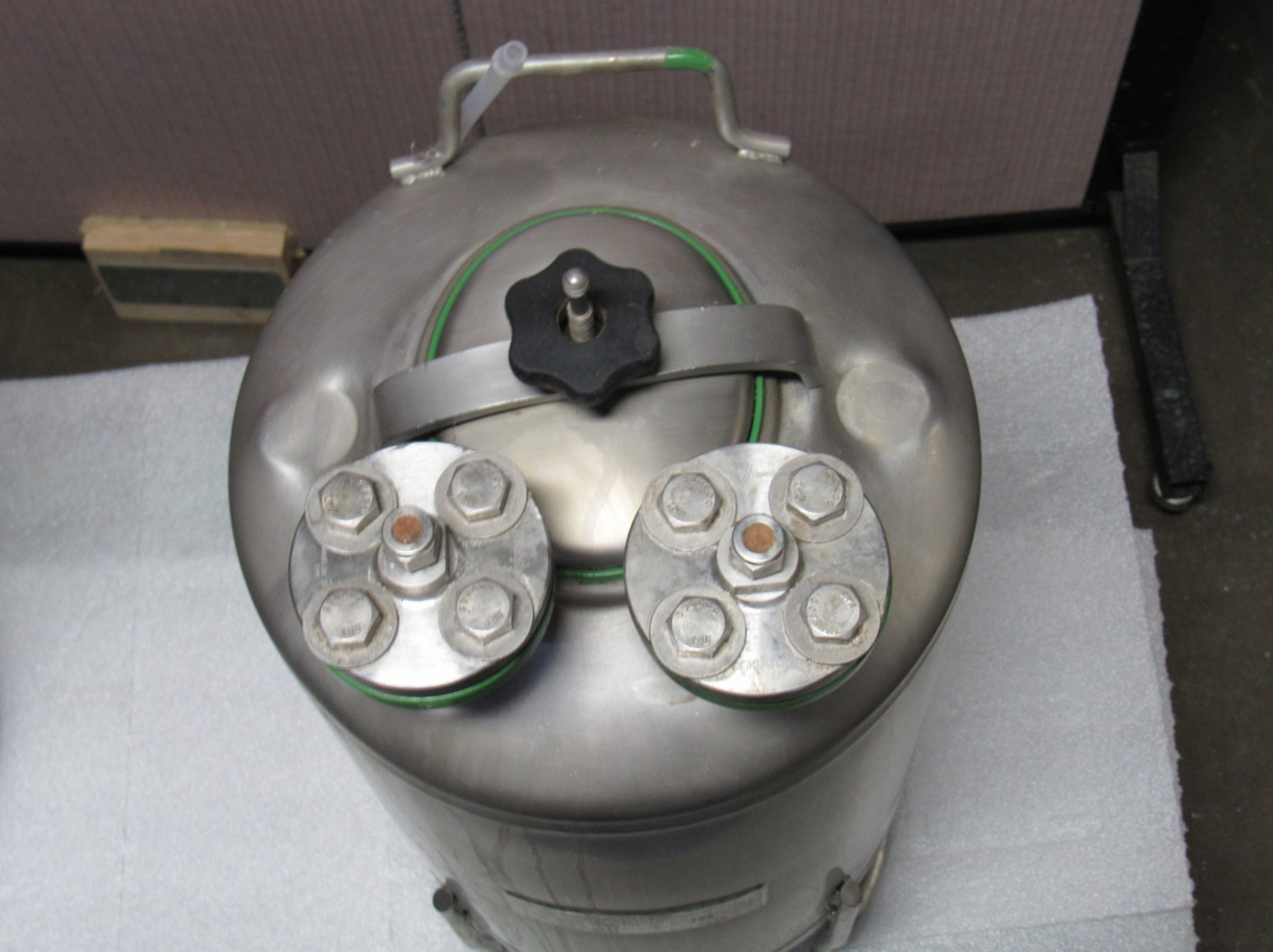 Apache 120-10 Stainless Pressure Vessel Tank 10.4 Gal 39.4L 190Psi 100°F 2016Yr