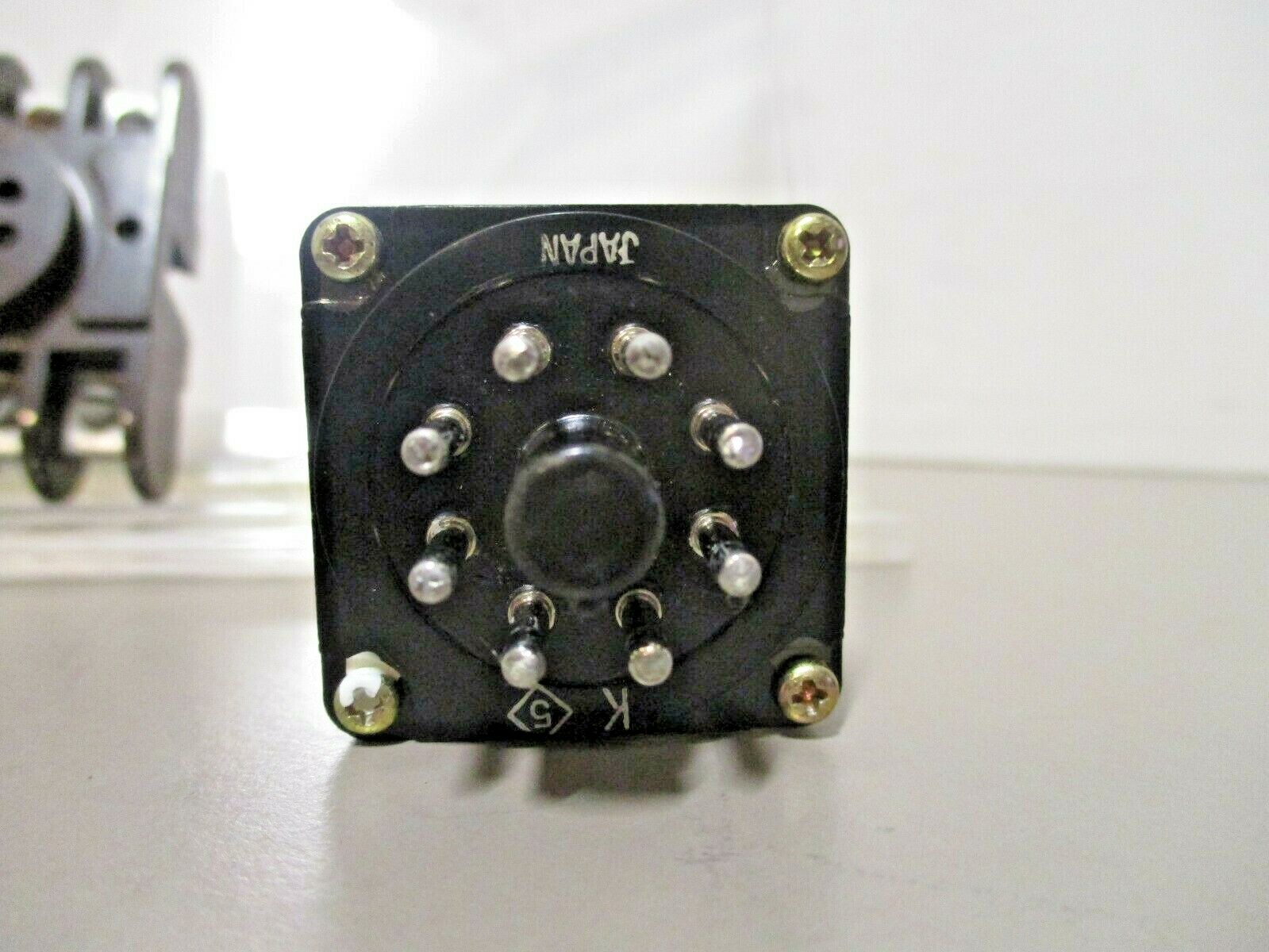 Sigma 50R02-115AC-SC0 28VDC/115VAC Relay with Socket 146-103 Amphenol