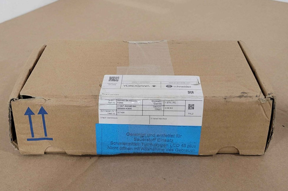 Yokogawa C13ST-3WHA0-S4-NNNNN-K3NN 3-Valve Manifold