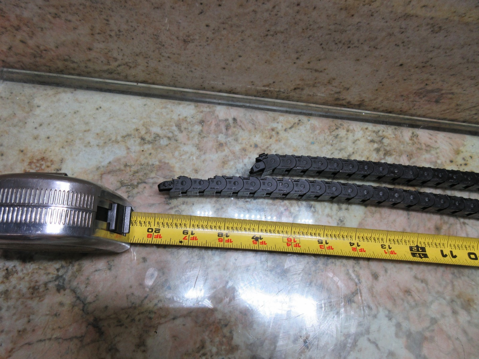 HAAS VF4 CNC VERTICAL MILL PLASTIC CHAIN TRACK UNIT SET 2 PIECES
