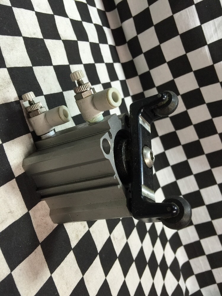 SMC Pneumatic Cylinder CQ2KB40-30D, CQ2KB4030D, Shipsameday #1542Z2