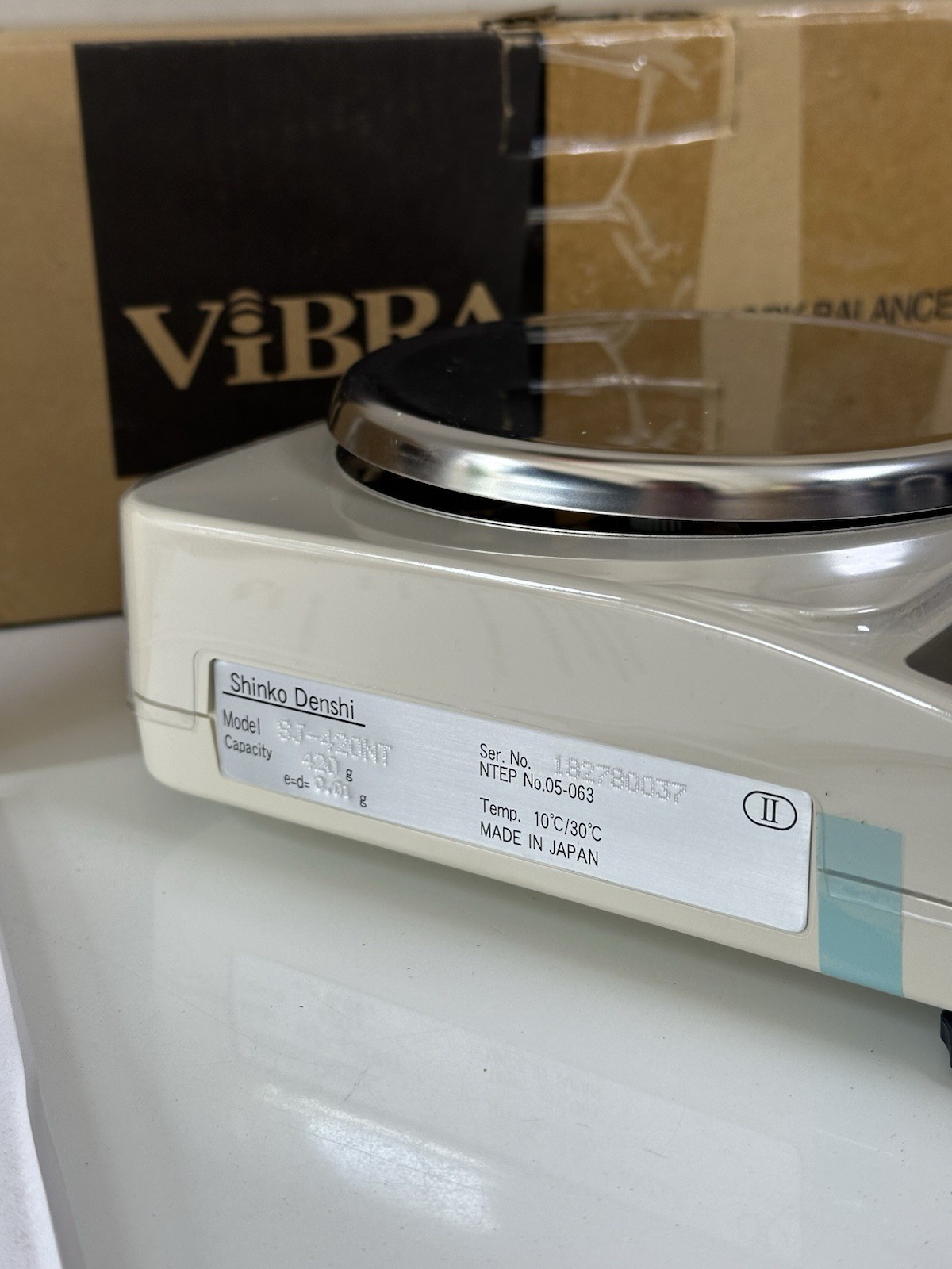 NEW Shinko Denshi Vibra SJ-420NT Turning-Fork Precision Balance