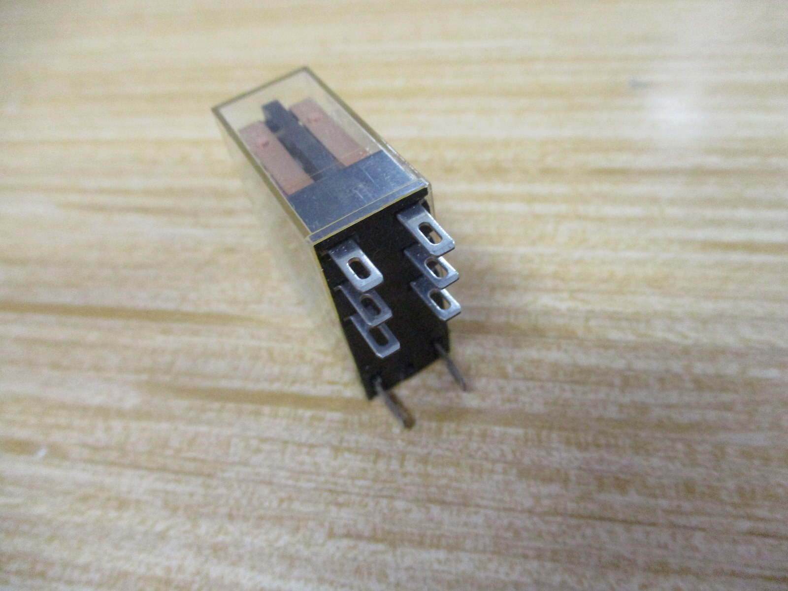 Omron G2R-212S-V Relay G2R212SV