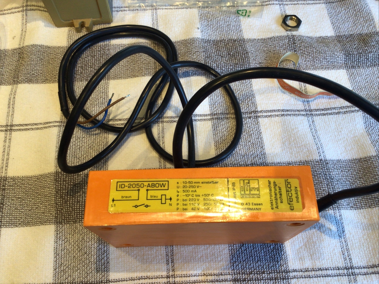 IFM EFECTOR ID-2050-ABOW INDUCTIVE SENSOR