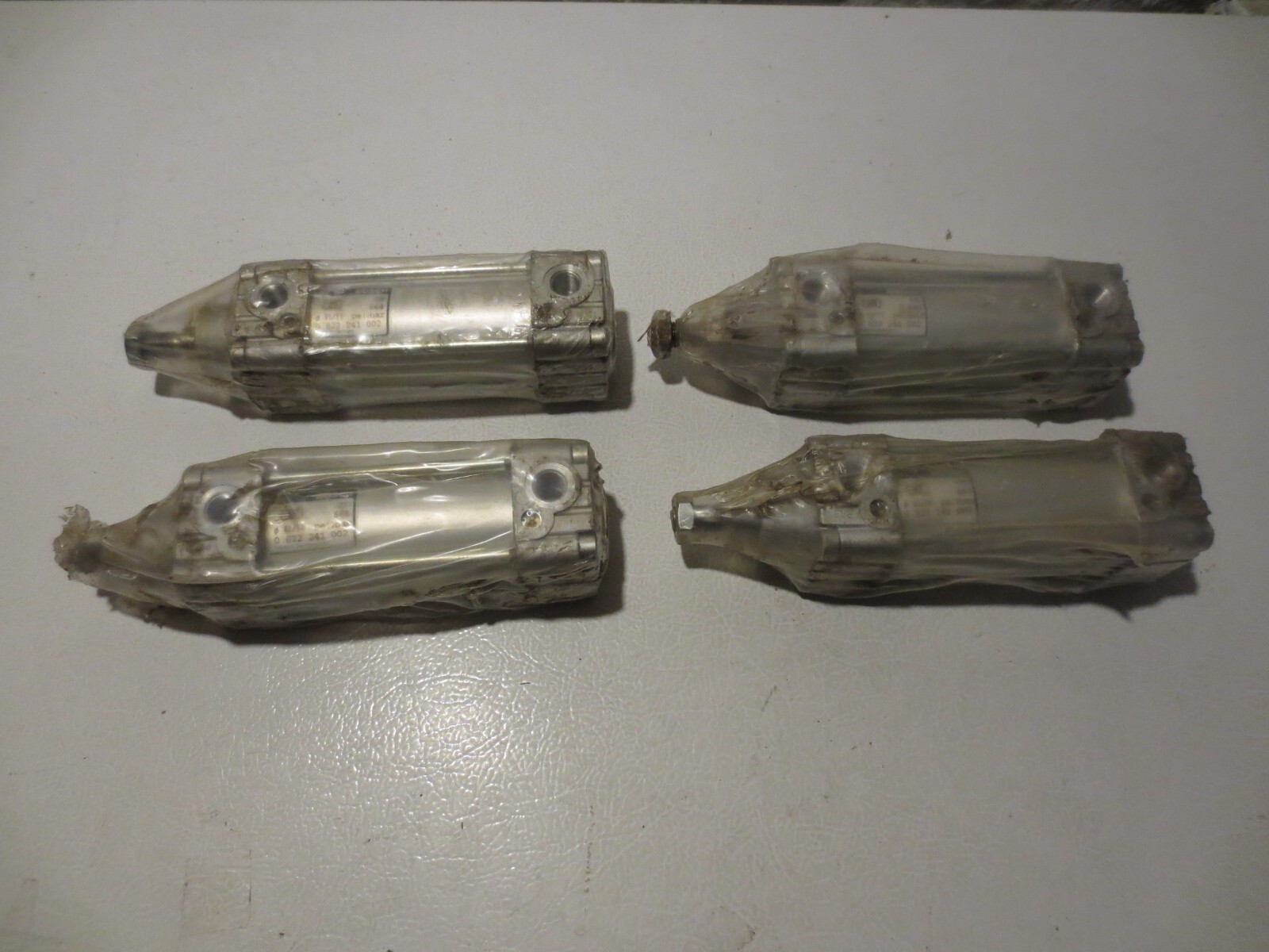 lot of 4 BOSCH 0822241002 TRB AIR CYLINDERS 0-822-241-002